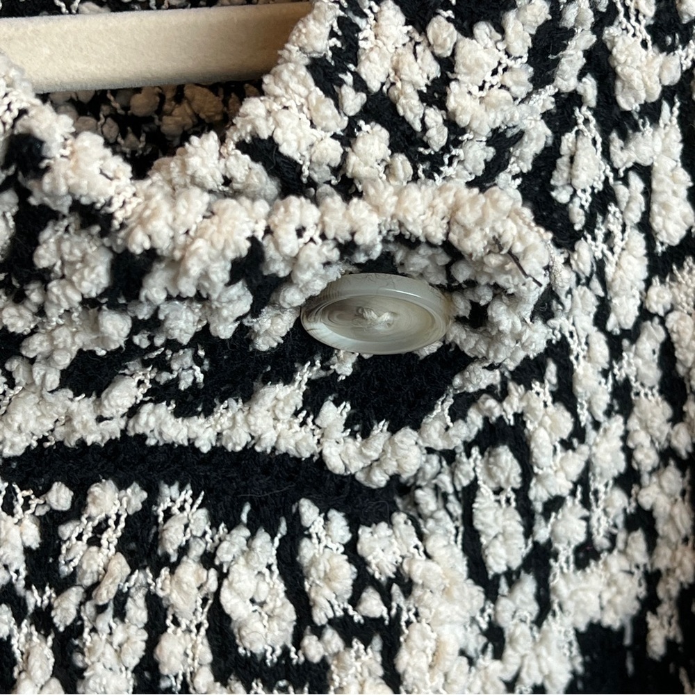 Solitaire Jacket Cape Pancho Ribbed Texture Black and White Front Pockets XL - Picture 9 of 10